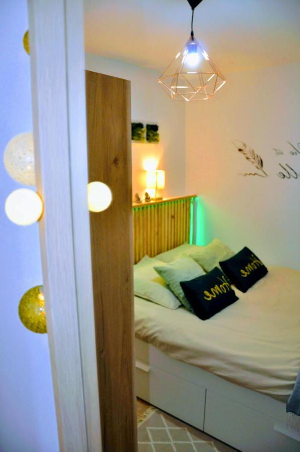 Dormir A Brioude - Appartement 'Esprit Zen' Εξωτερικό φωτογραφία